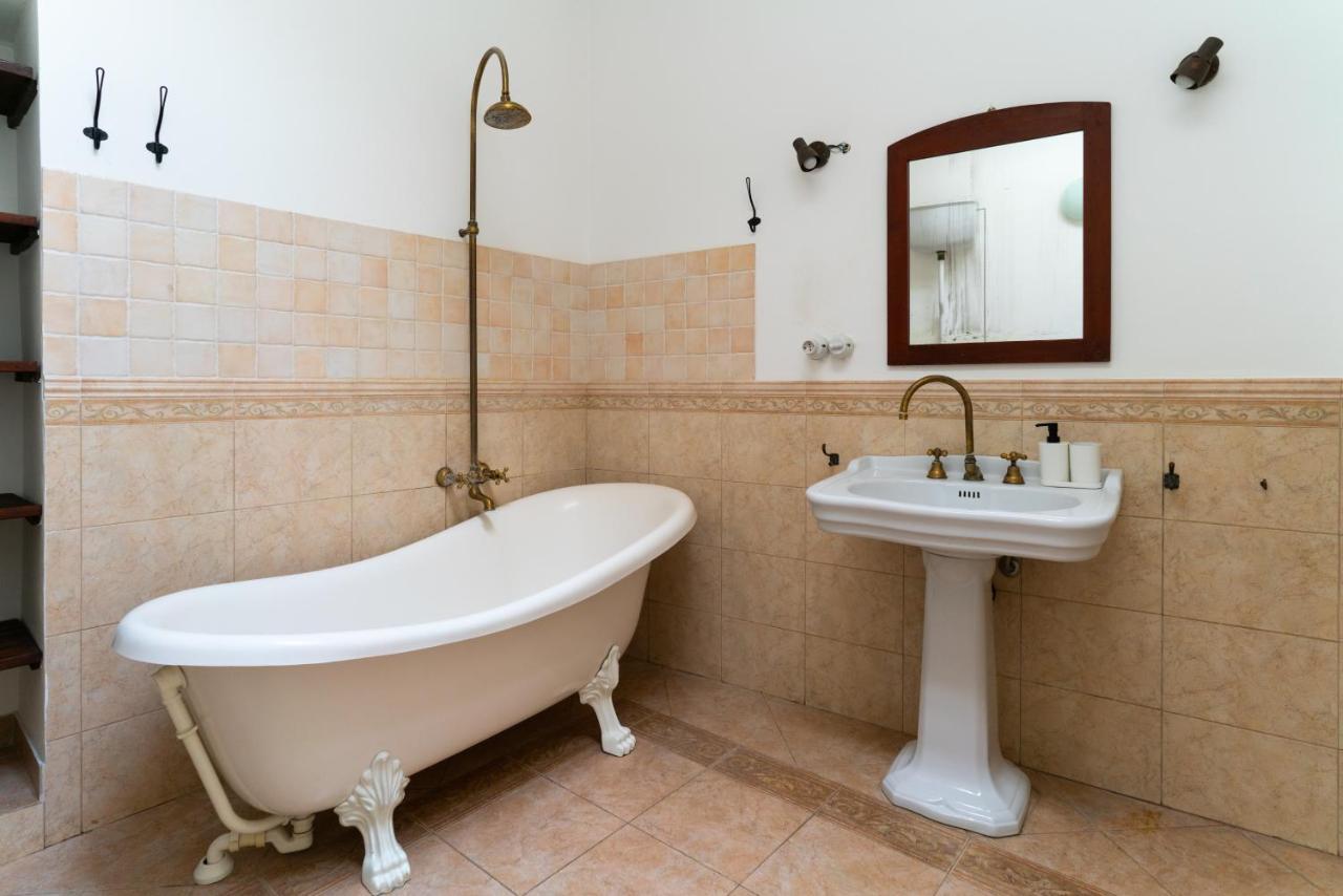 La Casa Di Andrea - Con Terrazzo Lägenhet Monopoli Exteriör bild